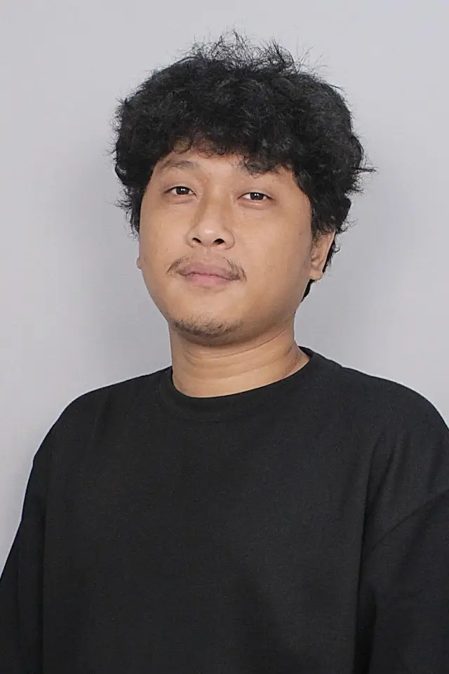 Фото  (Farhan Frisia)