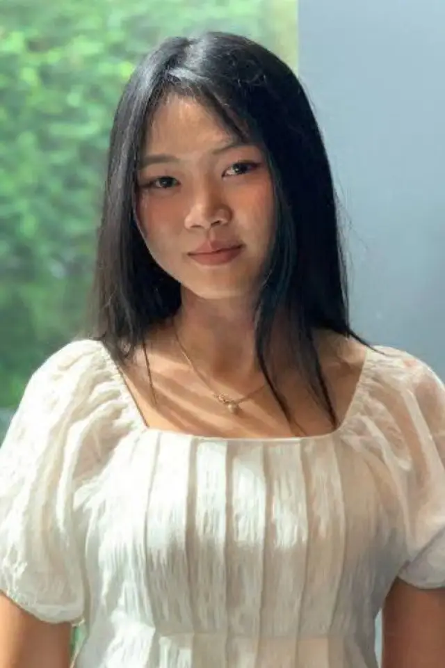 Фото  (Lenn Liu)