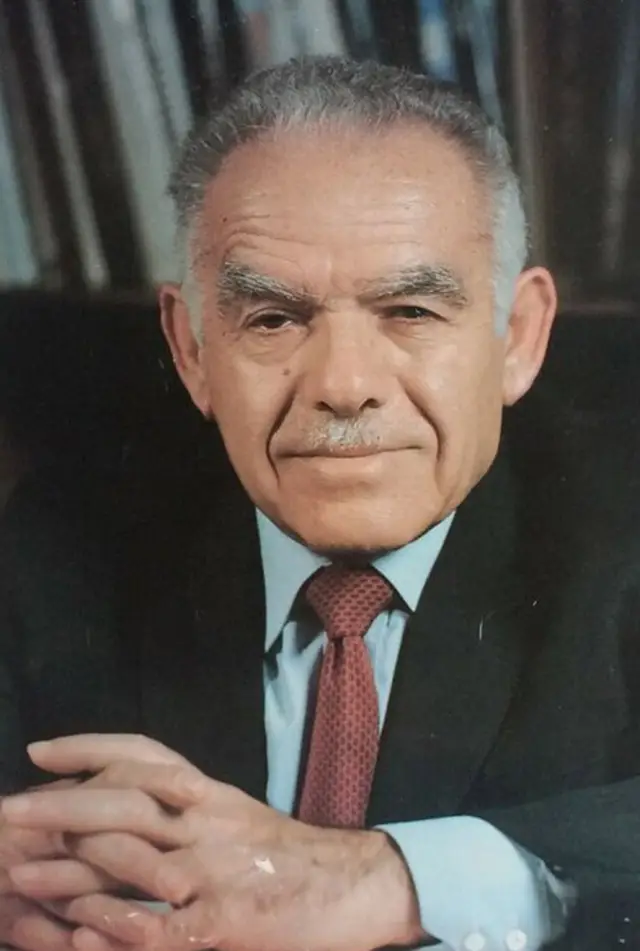 Фото  (Yitzhak Shamir)