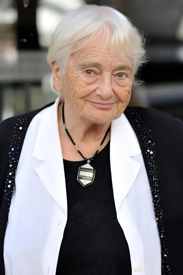 Фото  (Annie Steiner)