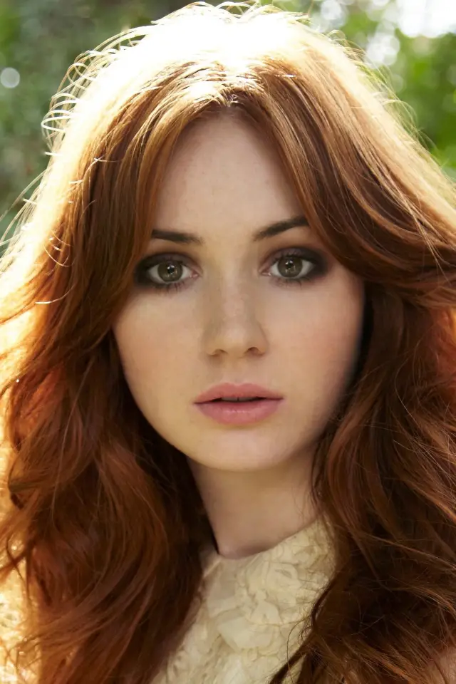 Фото Карен Ґіллан (Karen Gillan)