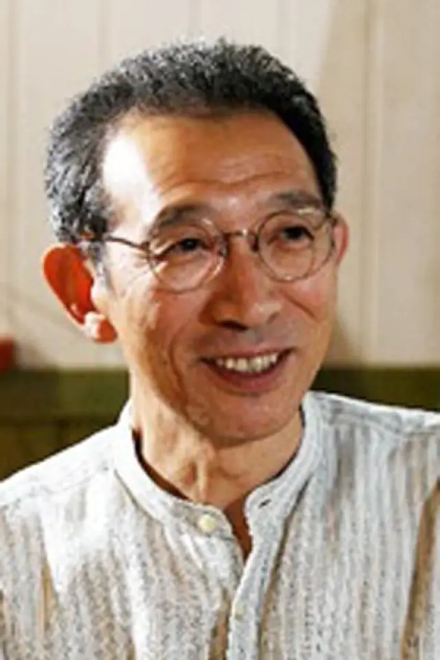 Фото Кадзуо Оґа (Kazuo Oga)