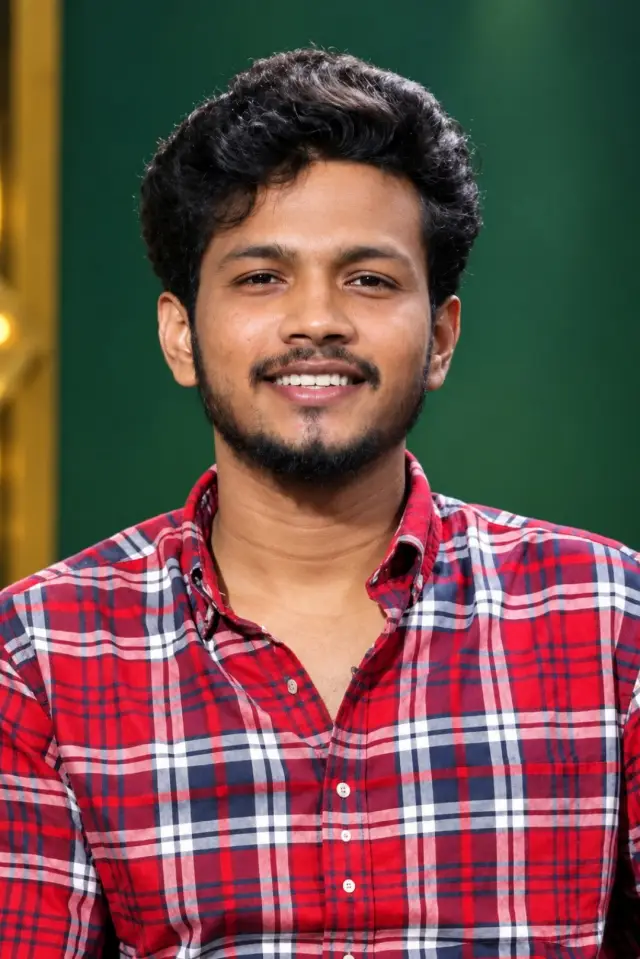 Фото  (Goutham G Sasi)
