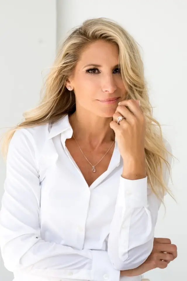 Фото  (Mahée Paiement)