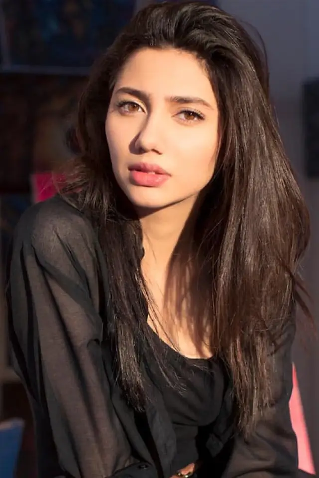 Фото Магіра Хан (Mahira Khan)