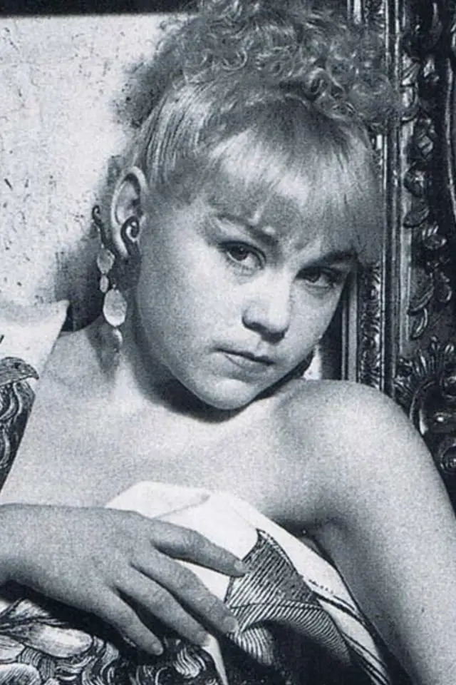 Фото  (Imogen Millais Scott)