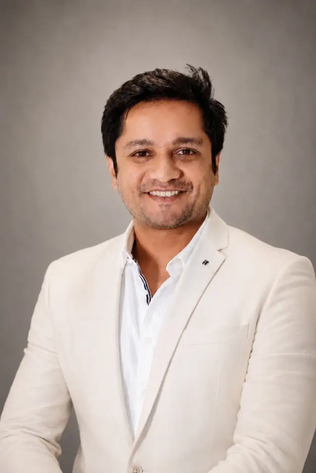 Фото  (Farhan P. Zamma)
