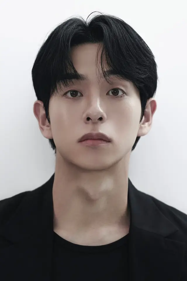 Фото  (Kim Eun-ho)
