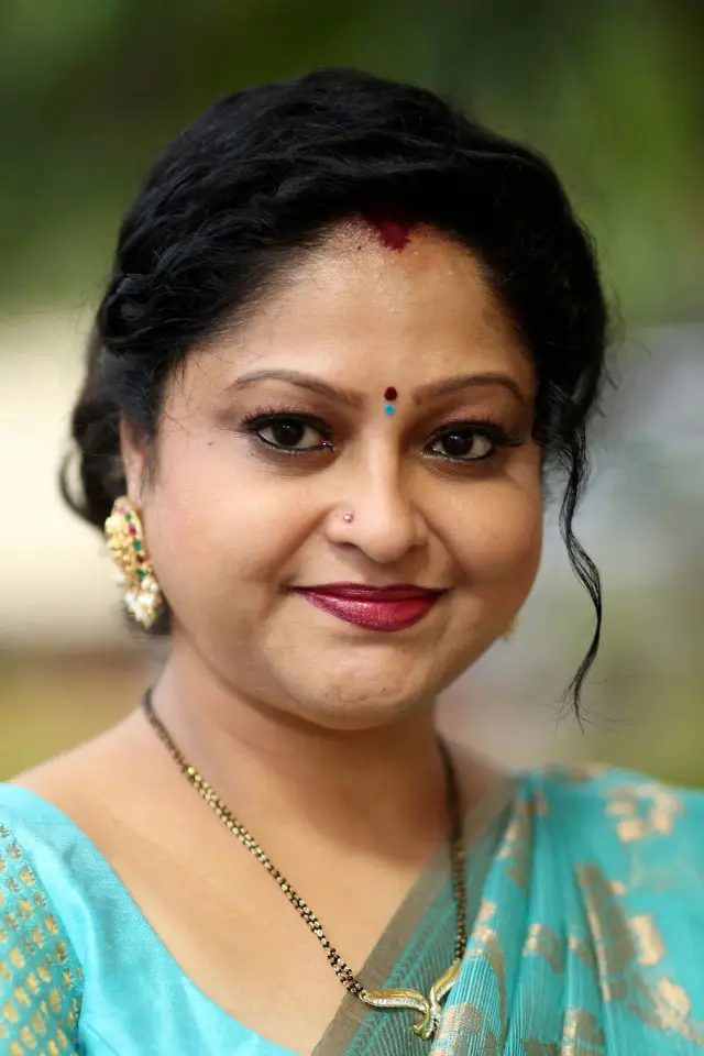 Фото  (Raasi)