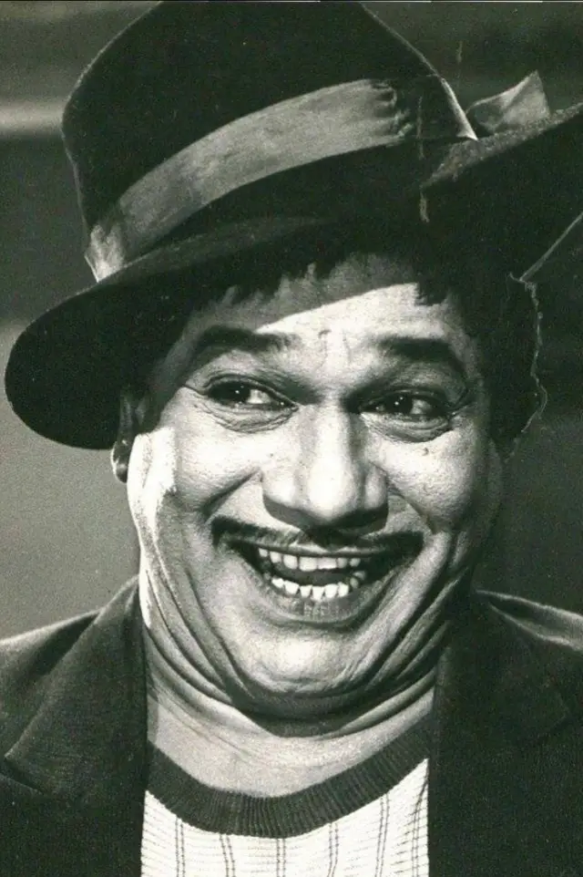 Фото  (M. R. Radha)