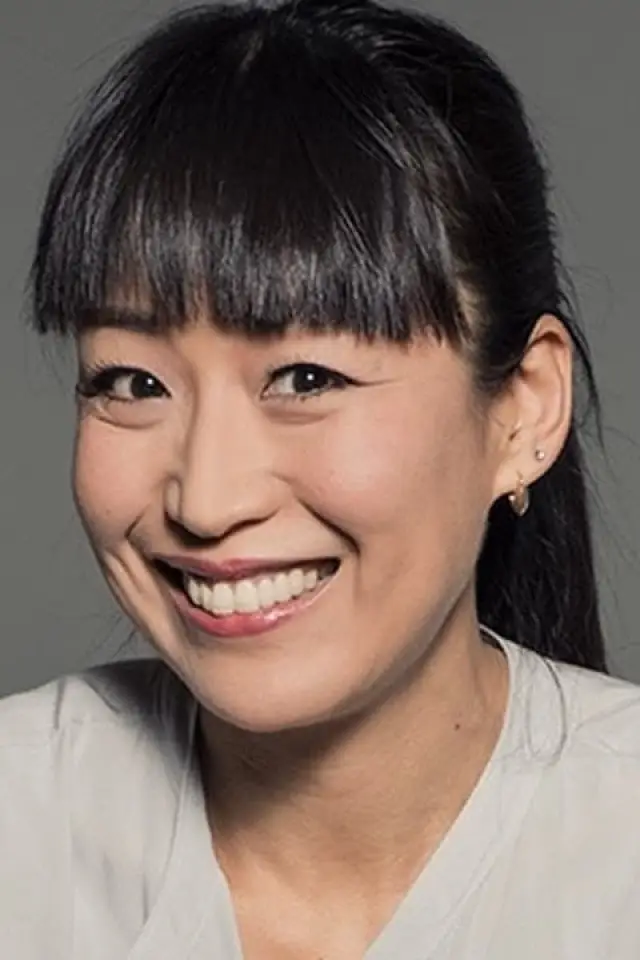 Фото Аюмі Такано (Ayumi Takano)