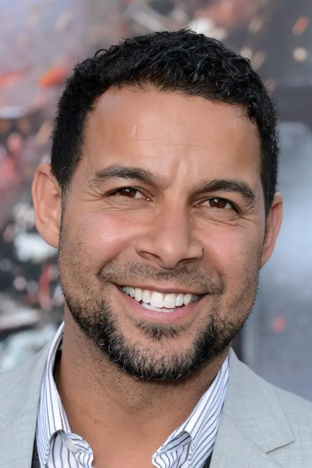 Фото Джон Вертас (Jon Huertas)