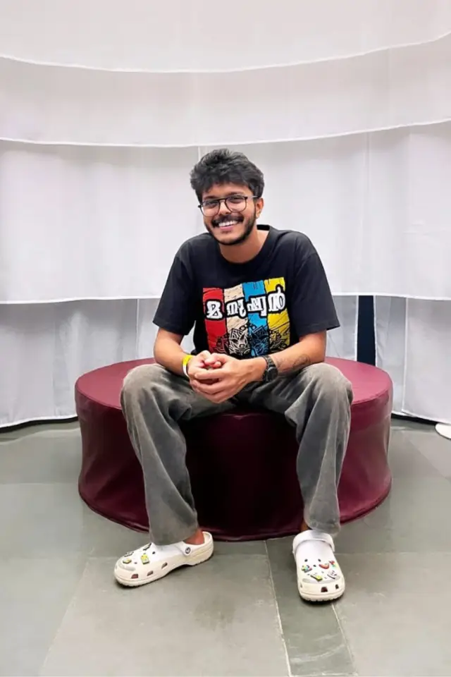 Фото  (Inzamam Manju Nizam)