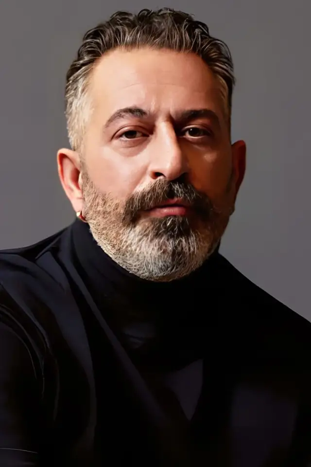 Фото Джем Їлмаз (Cem Yılmaz)