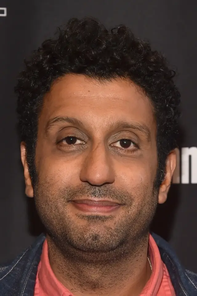 Фото Адеель Ахтар (Adeel Akhtar)