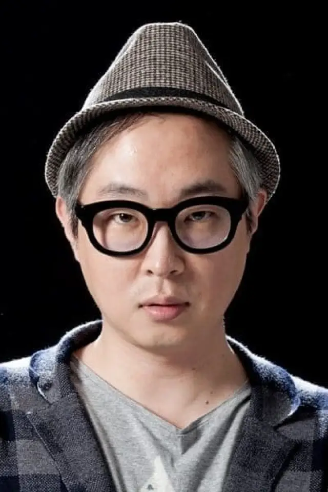 Фото Кан Хюн Чул (Kang Hyoung-chul)