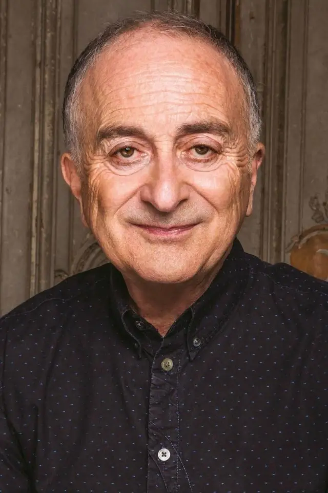 Фото Тоні Робінсон (Tony Robinson)