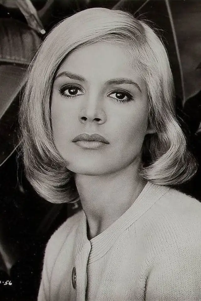 Фото Сандра Ді (Sandra Dee)