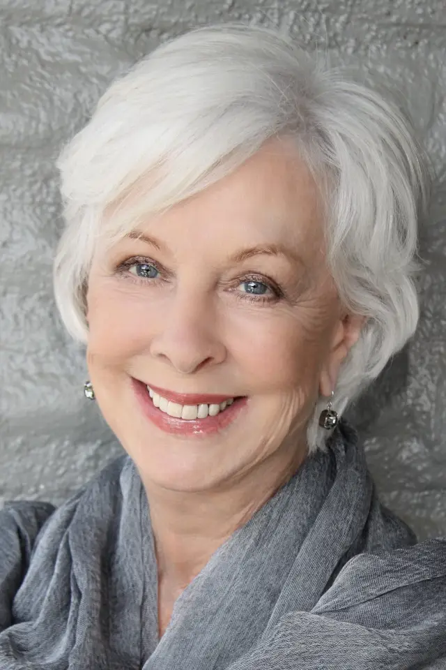 Фото Христина Піклз (Christina Pickles)