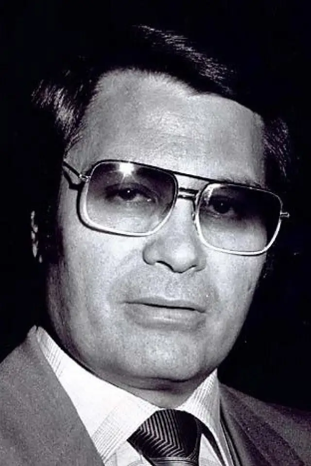 Фото  (Jim Jones)