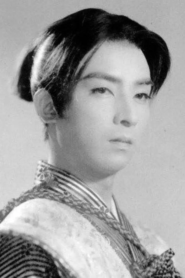 Фото Чійоносуке Адзума (Chiyonosuke Azuma)