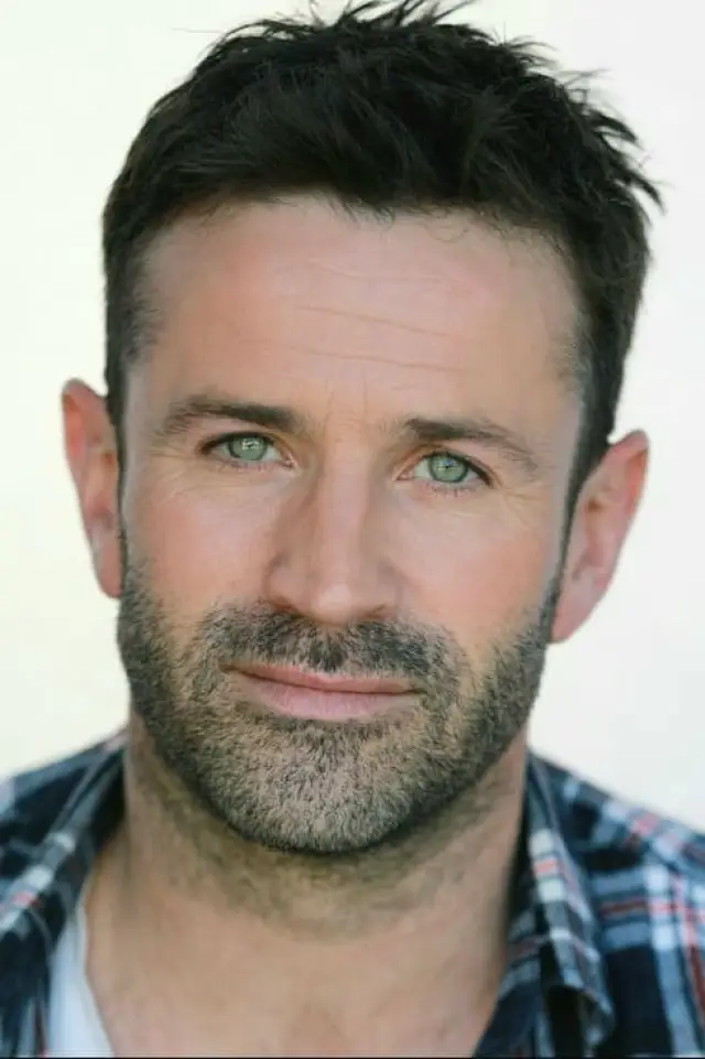 Фото Адам Фергус (Adam Fergus)