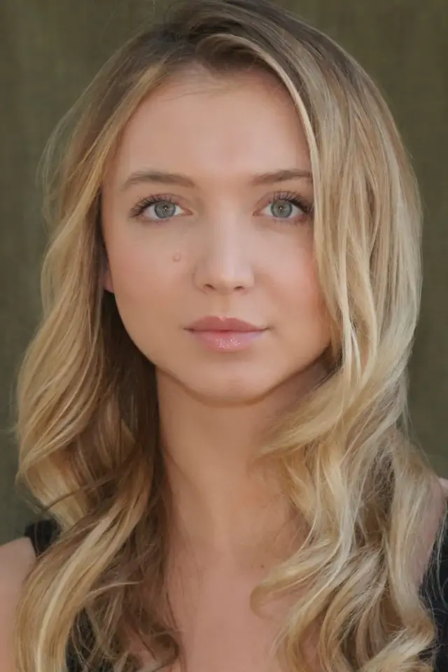 Фото Ганна Гейс (Hana Hayes)