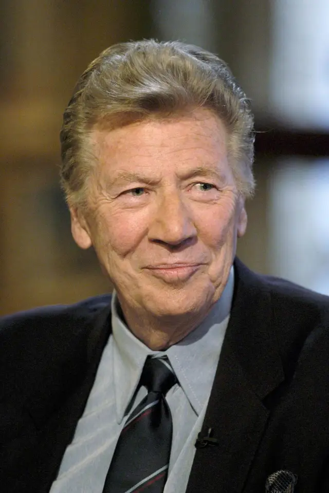 Фото  (Max Bygraves)