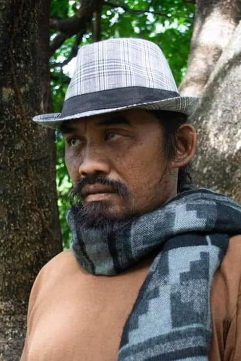 Фото  (Antonio Adlawan)