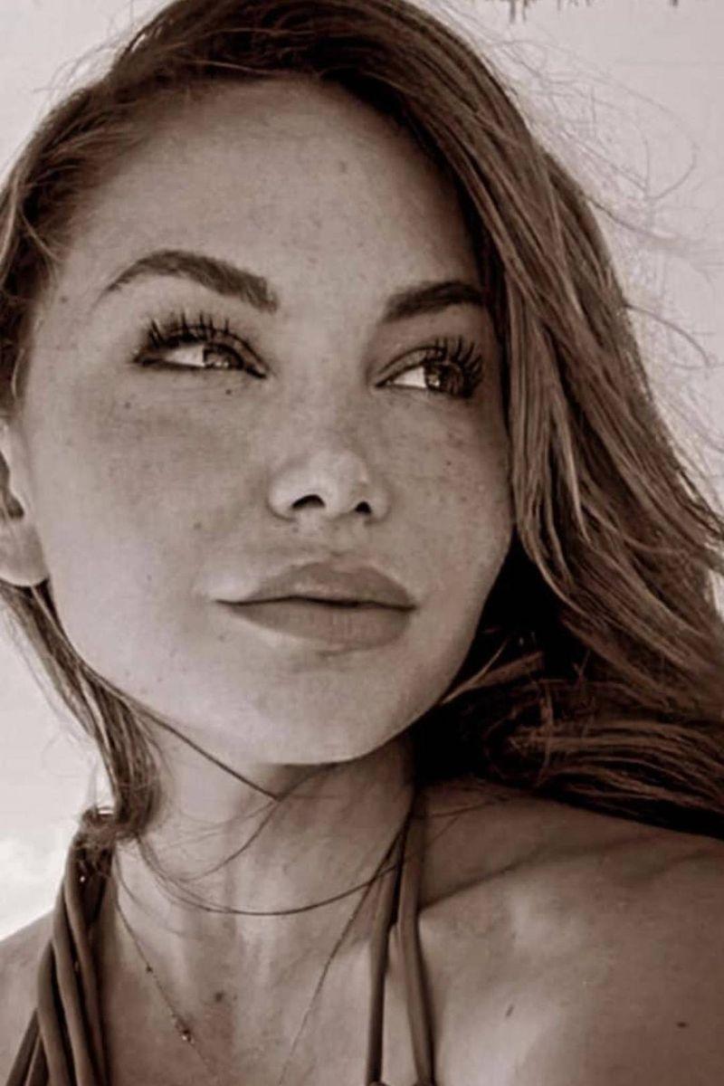 Фото  (Emma Bing)