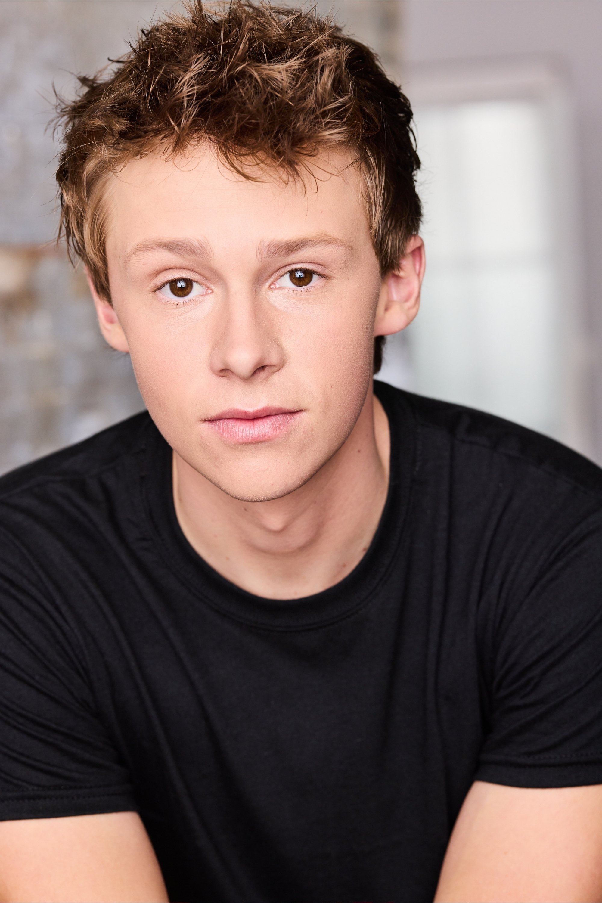 Фото  (Sterlin English)