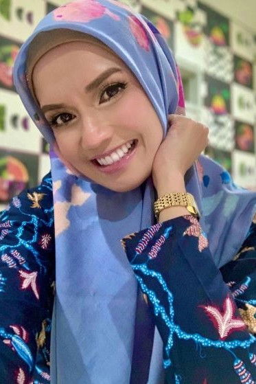 Фото  (Faezah Elai)