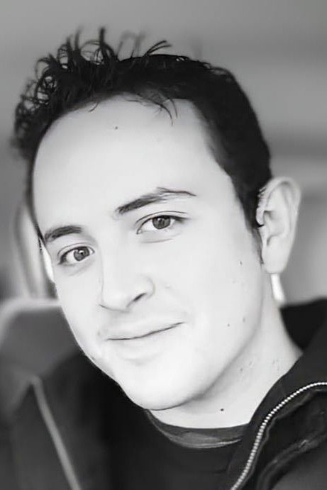 Фото  (Luke Mepham)