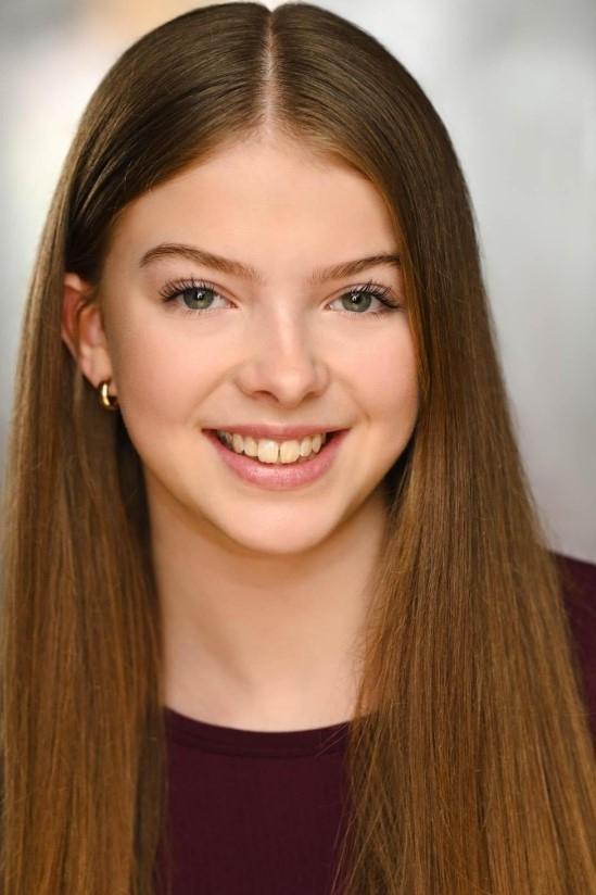 Фото  (Olivia Juno Cleverley)