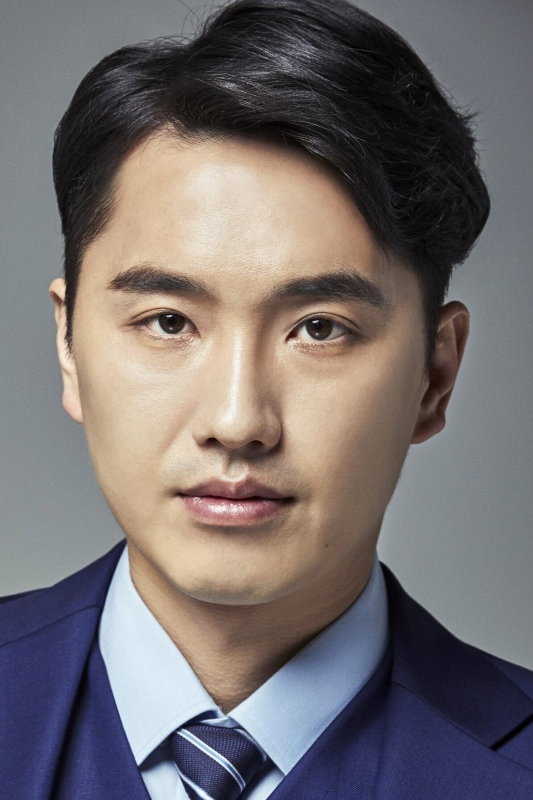 Фото  (Moon Jung-woong)