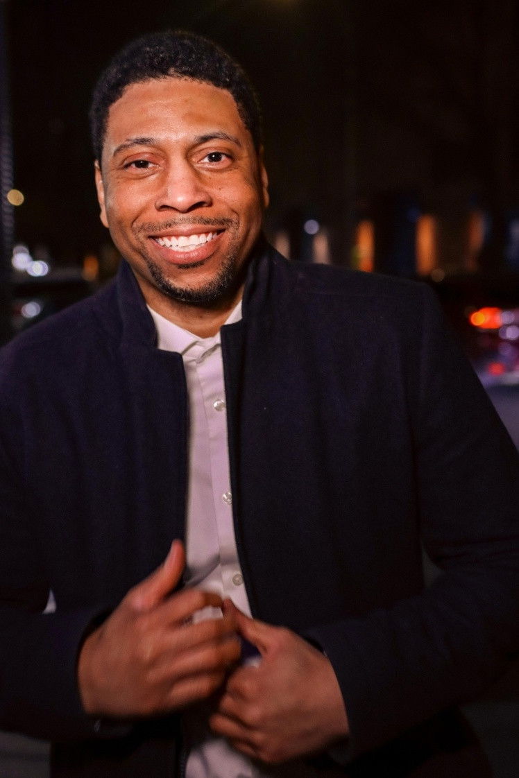 Фото  (Julius Carr)