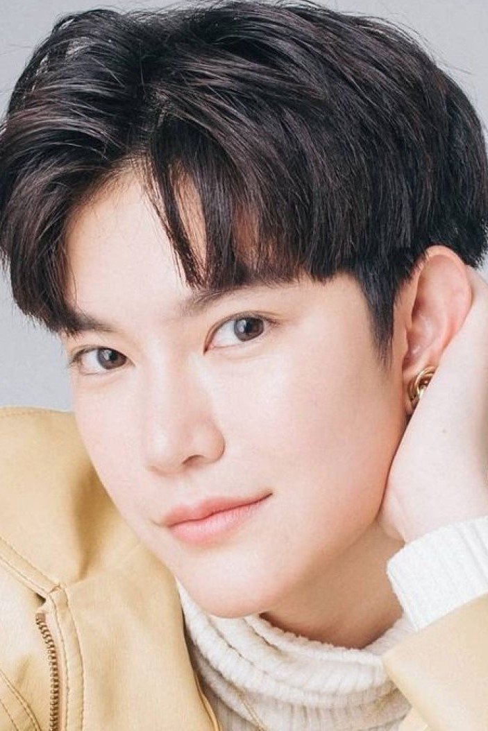 Фото  (Suppanad Jittaleela)