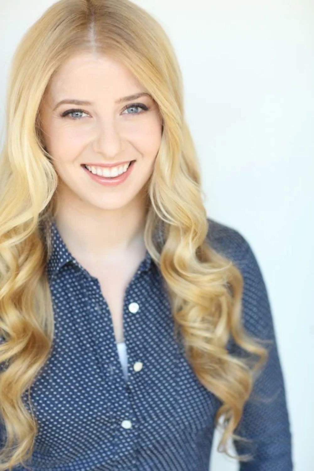 Фото  (Carly Bracco)