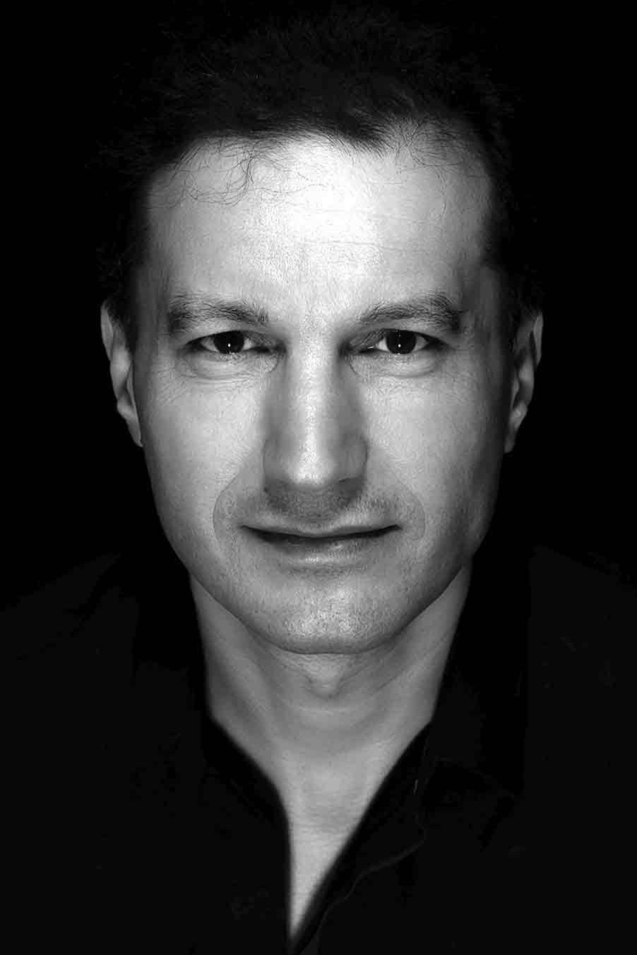 Фото  (Reza Serkanian)