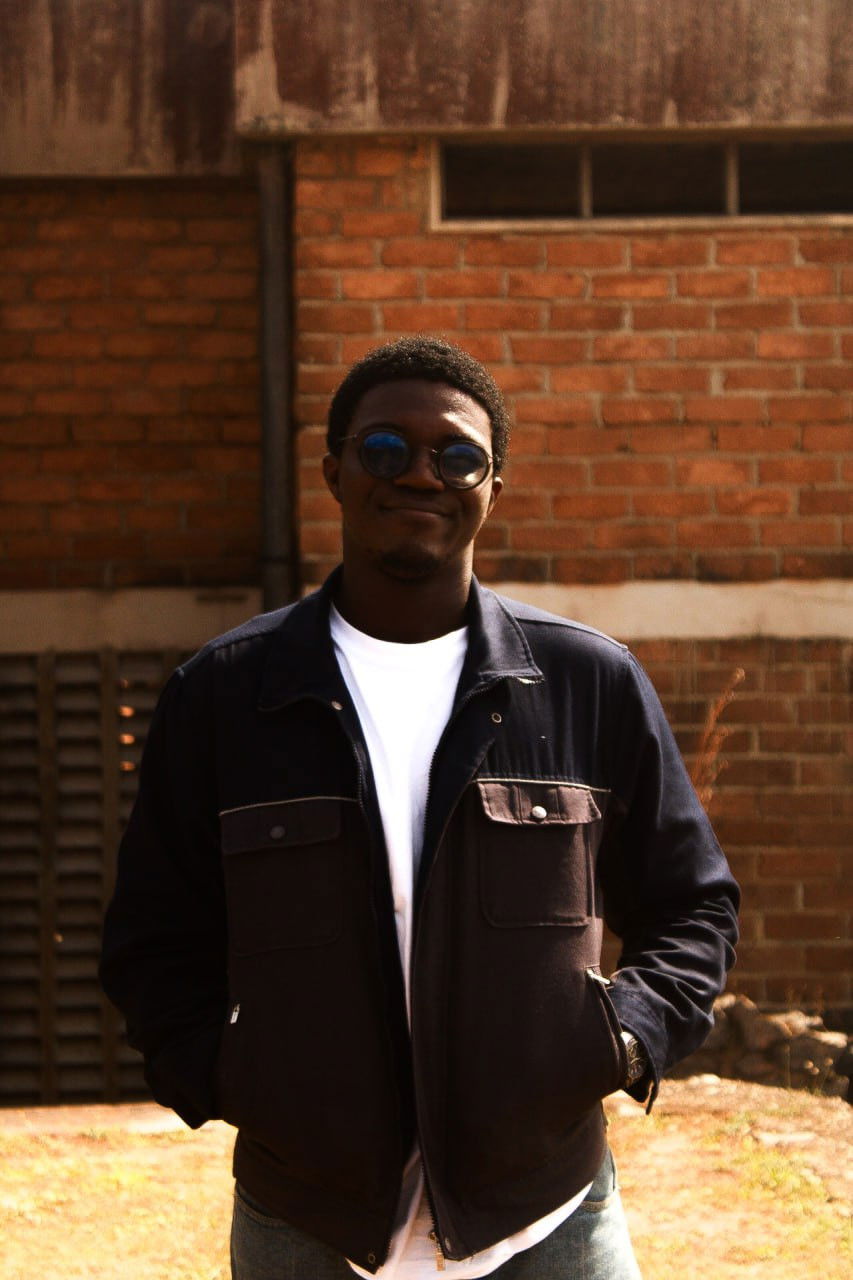 Фото  (Ife Olutayo)