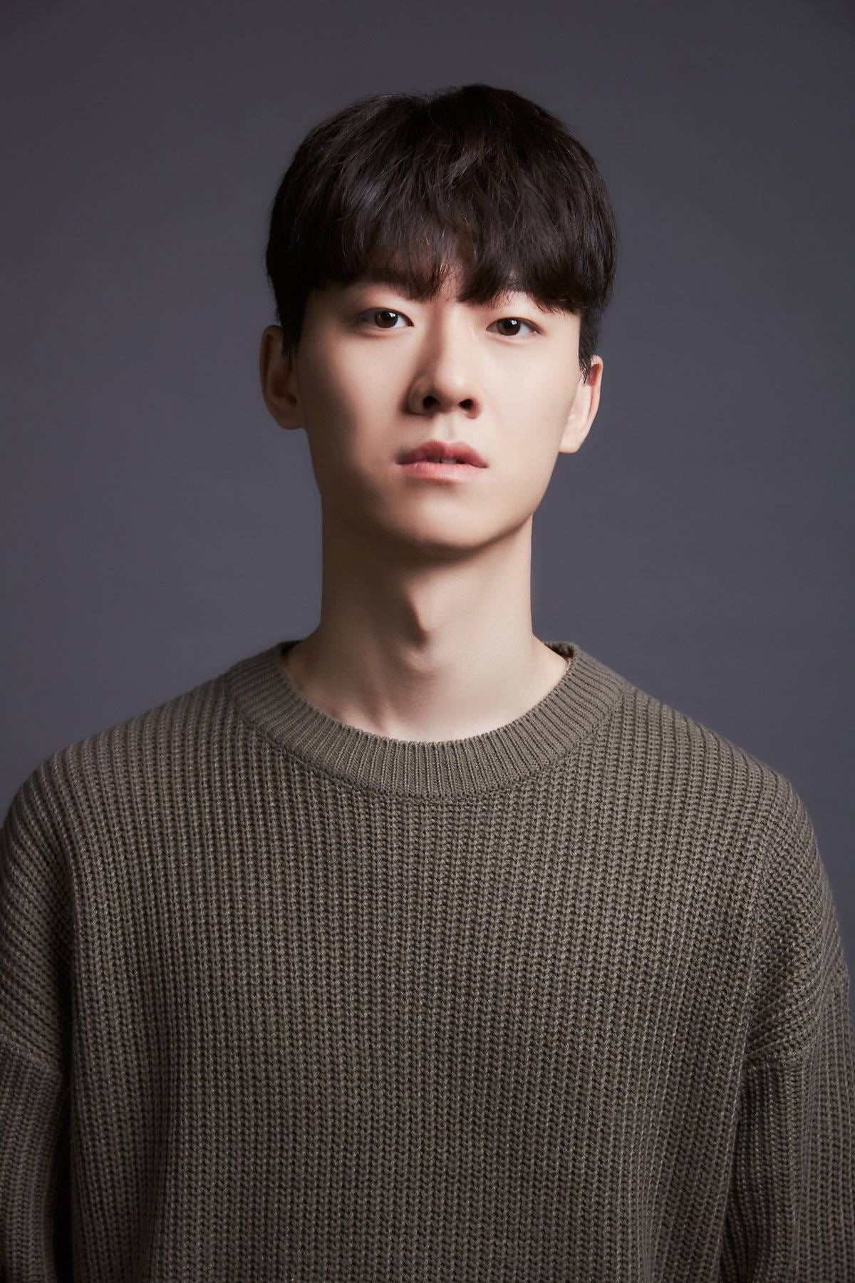 Фото  (Yoo Yi-jun)