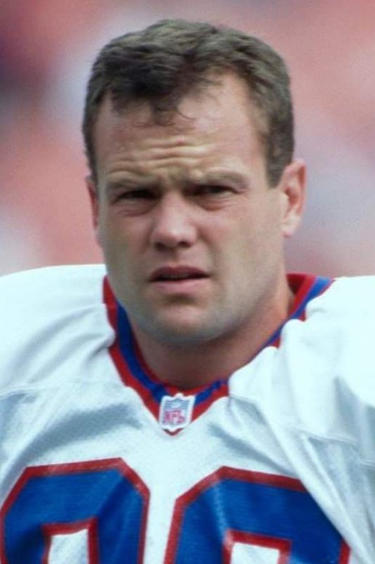 Фото  (Steve Tasker)