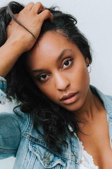 Фото  (Chloe Mason)