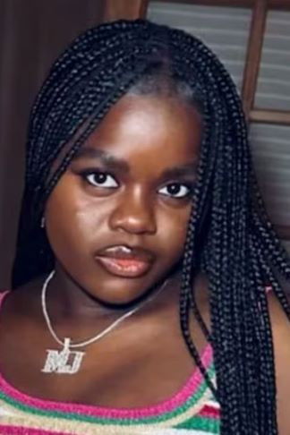 Фото  (Mercy James)