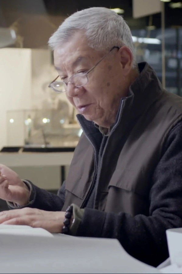 Фото  (Zhou Keqin)