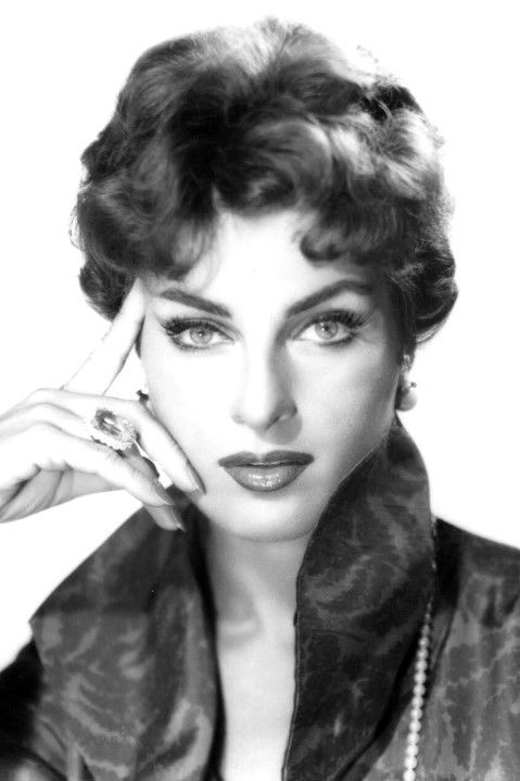 Фото  (Silvana Pampanini)