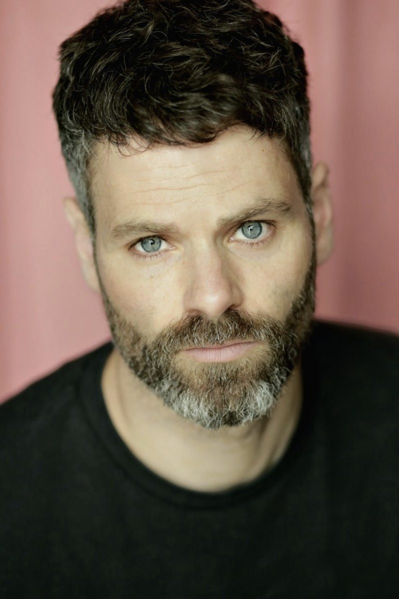 Фото  (Matt Kennard)