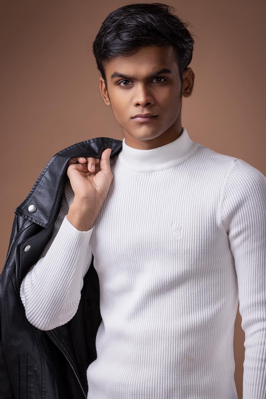 Фото  (Ishan Saxena)