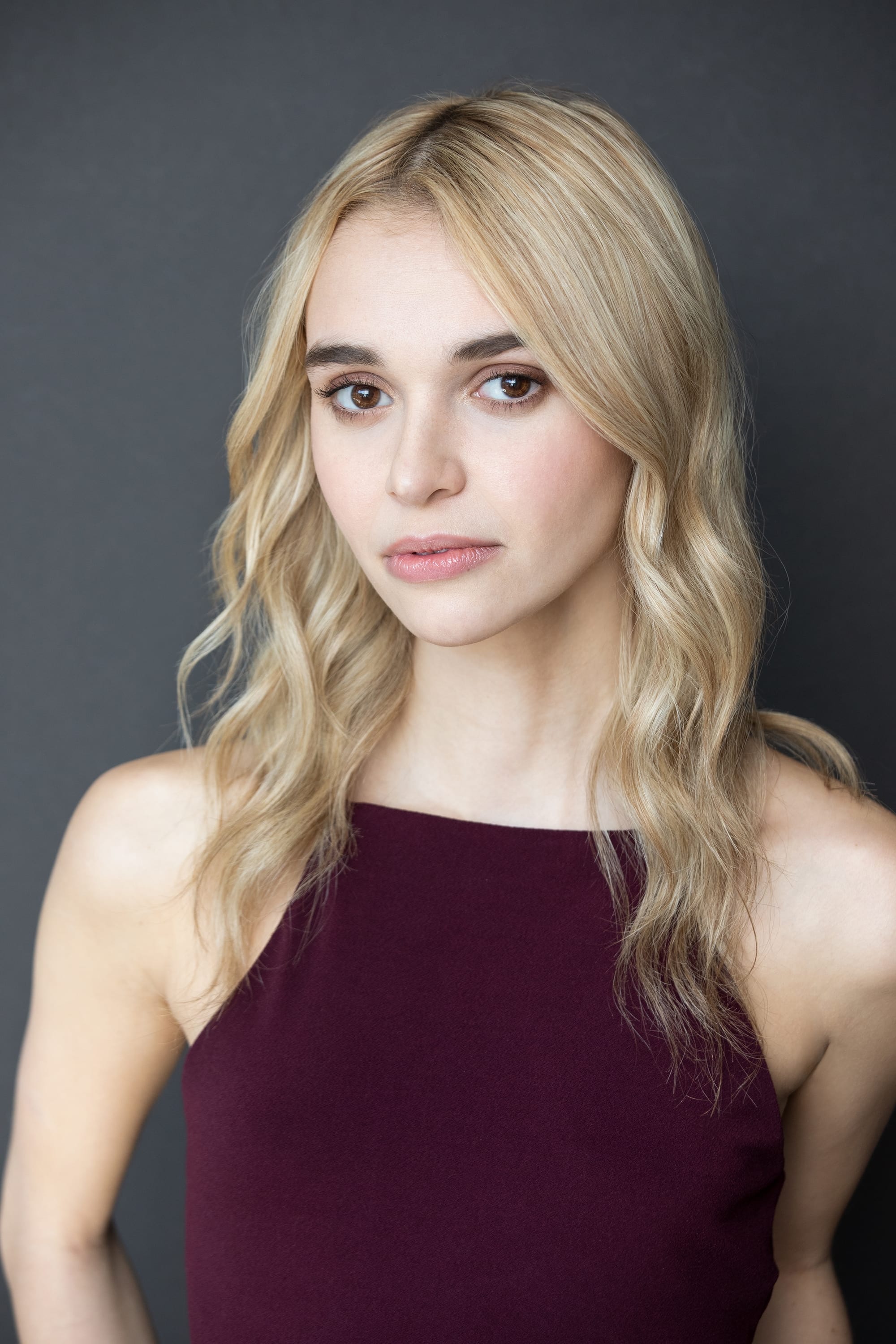 Фото  (Nikki Roumel)