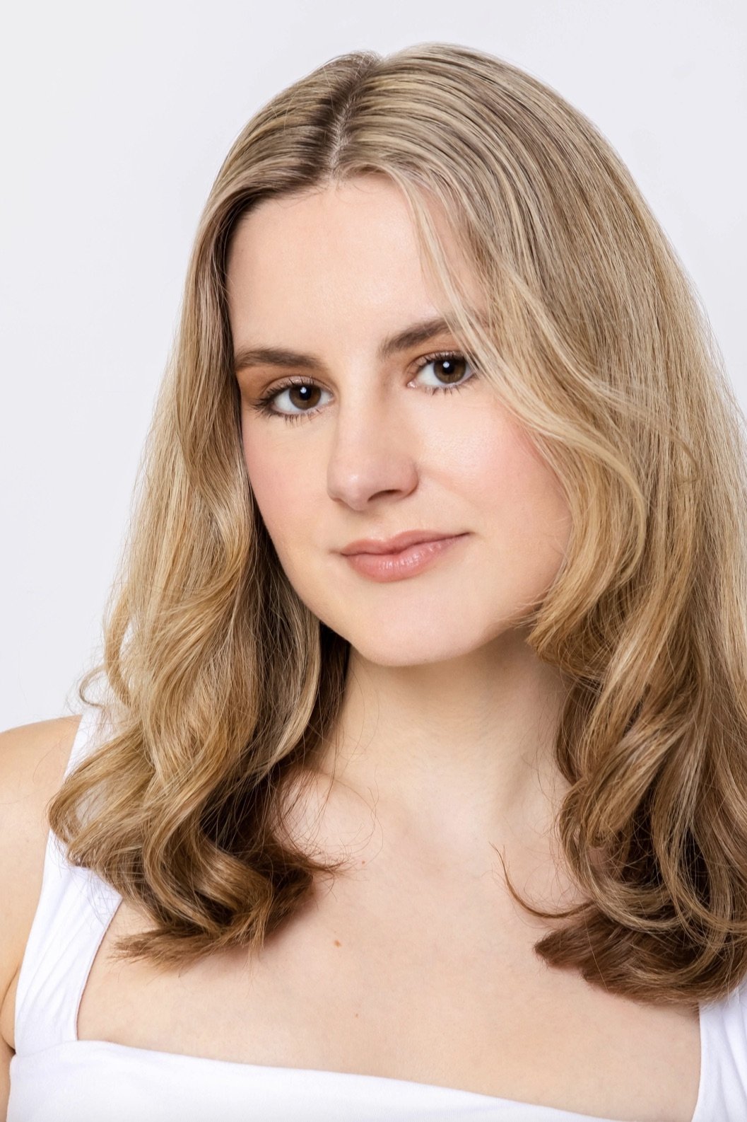 Фото  (Emily Kokidko)